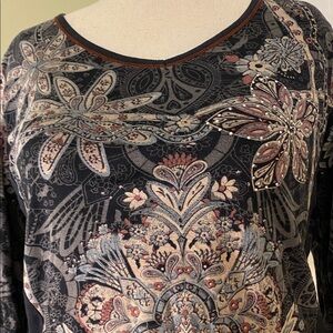 Vanilla Sugar vintage black/red/gray floral sequin pullover w 3/4 sleeves